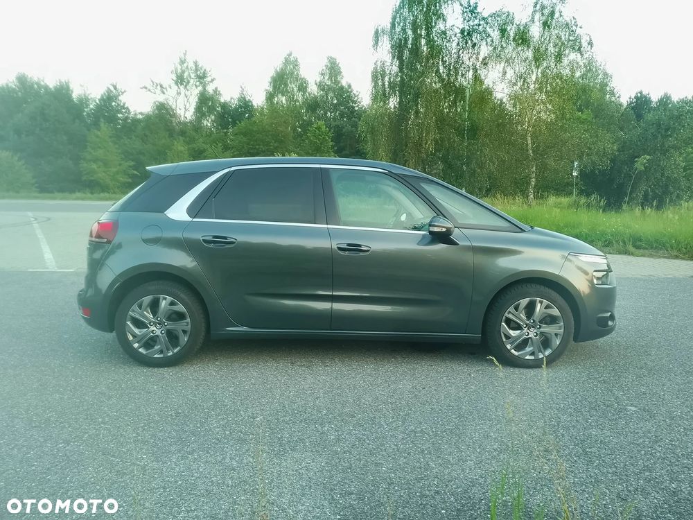 Citroën C4 Picasso e-HDi 115 ETG6 Exclusive - 33