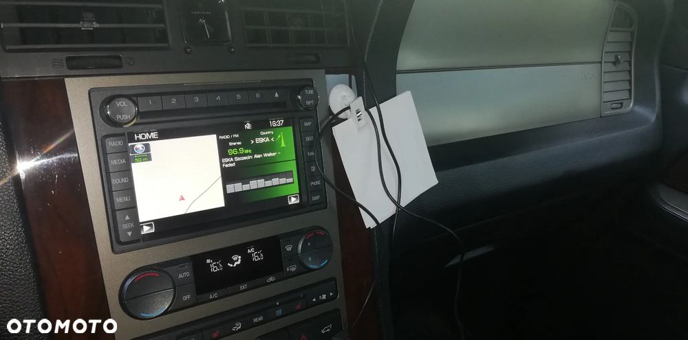 Lincoln Navigator 5.4 L 4x4 - 18