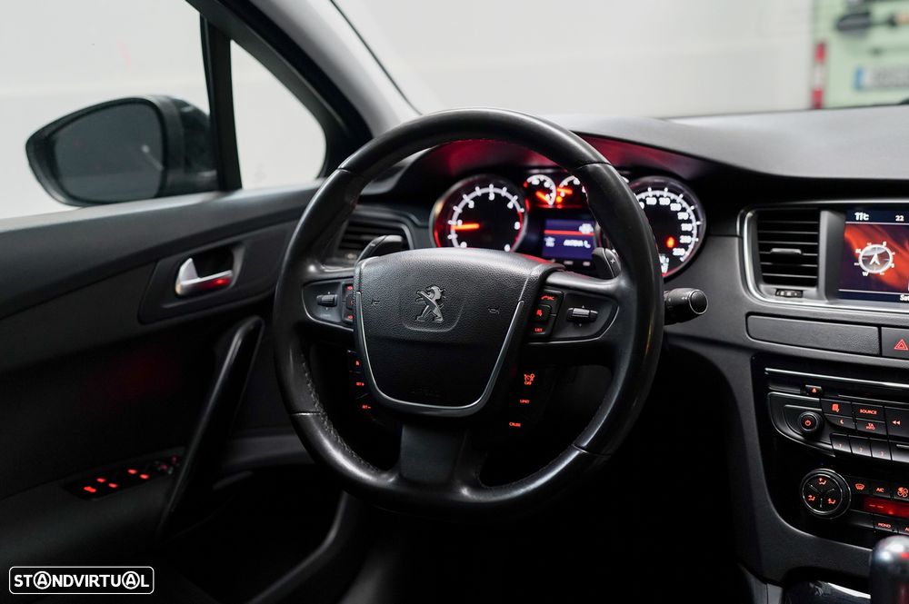 Peugeot 508 SW 1.6 e-HDi Allure CMP6 - 18