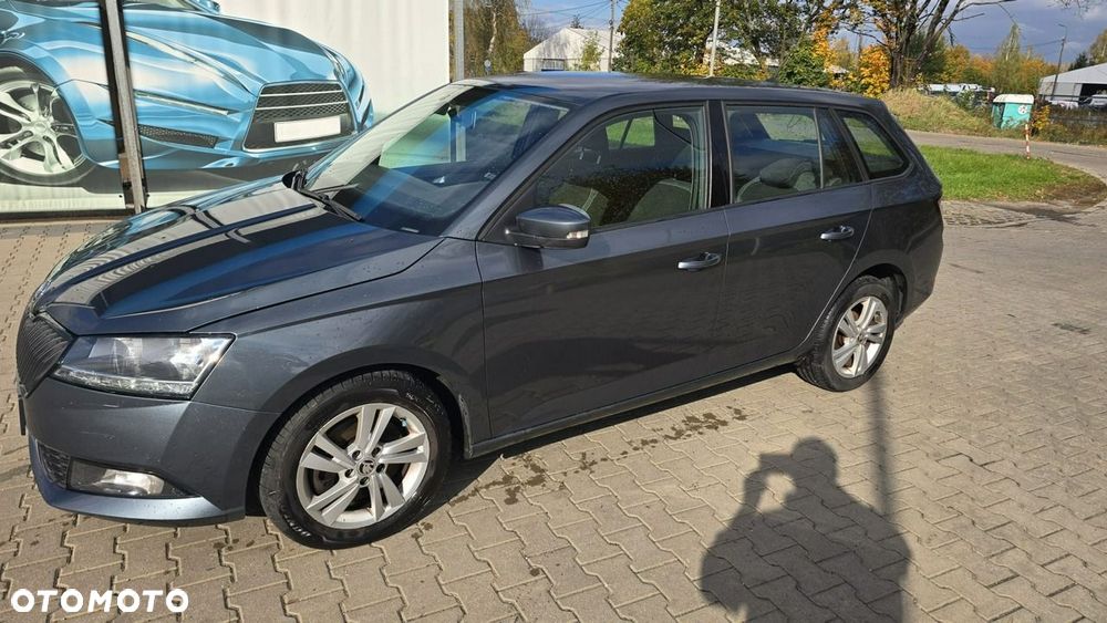 Skoda Fabia - 3
