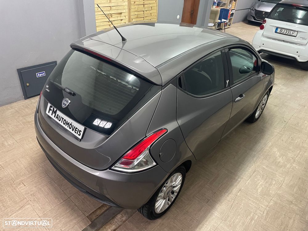 Lancia Ypsilon 1.2 S&S Urban - 26