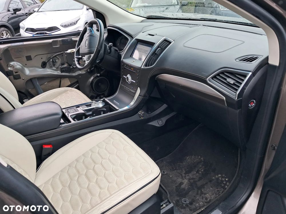 Ford Edge 2.0 EcoBlue Twin-Turbo 4WD Vignale - 19