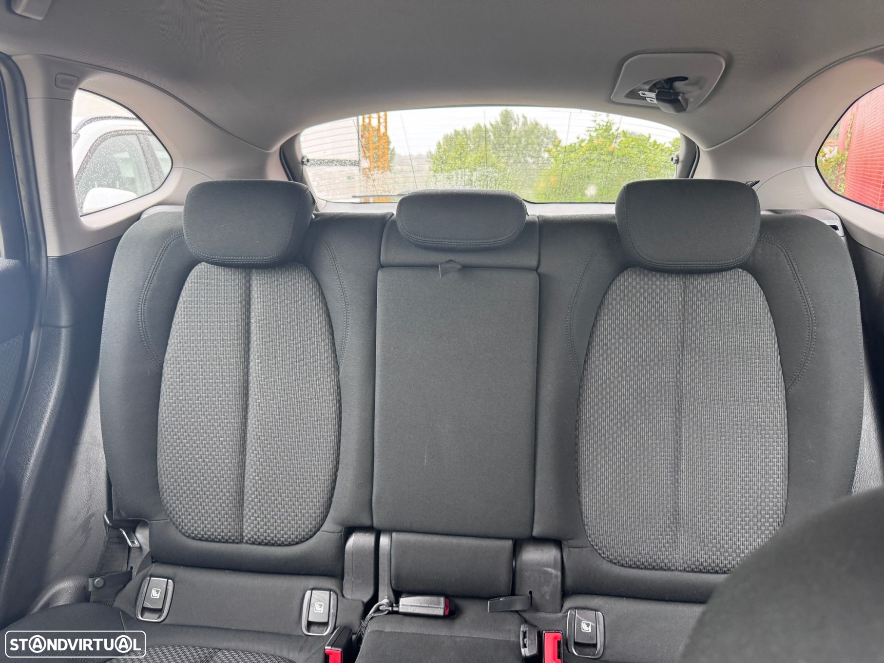 BMW X1 25 e xDrive Corporate Edition - 7