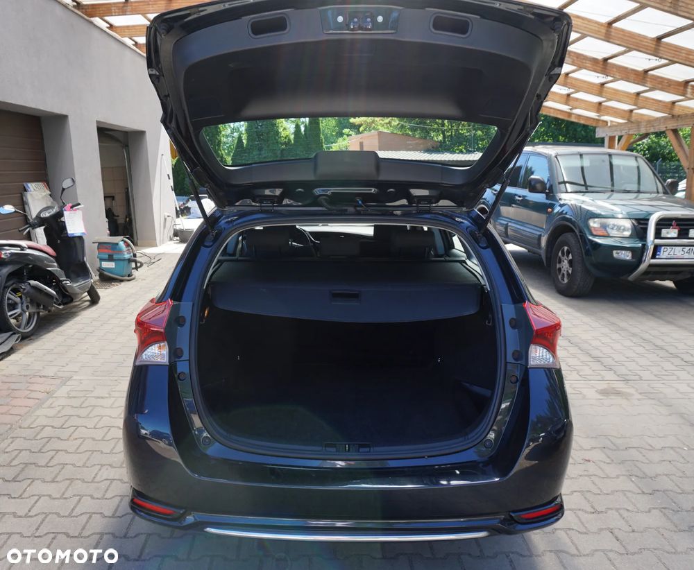 Toyota Auris 1.6 Comfort - 5