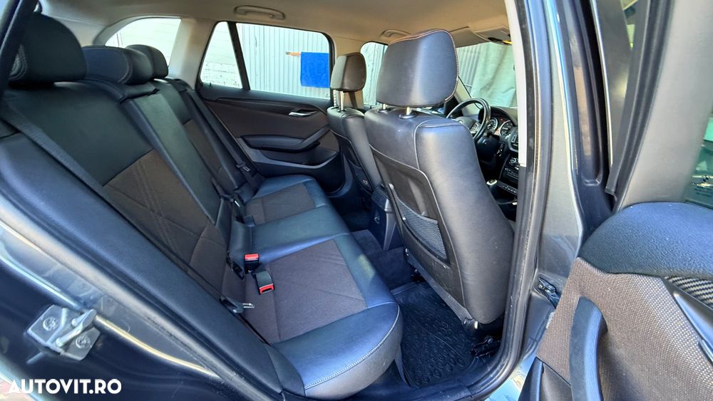 BMW X1 xDrive18d - 21