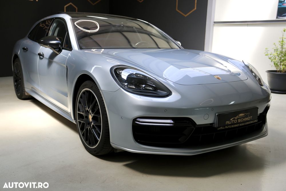 Porsche Panamera 4S Sport Turismo - 36