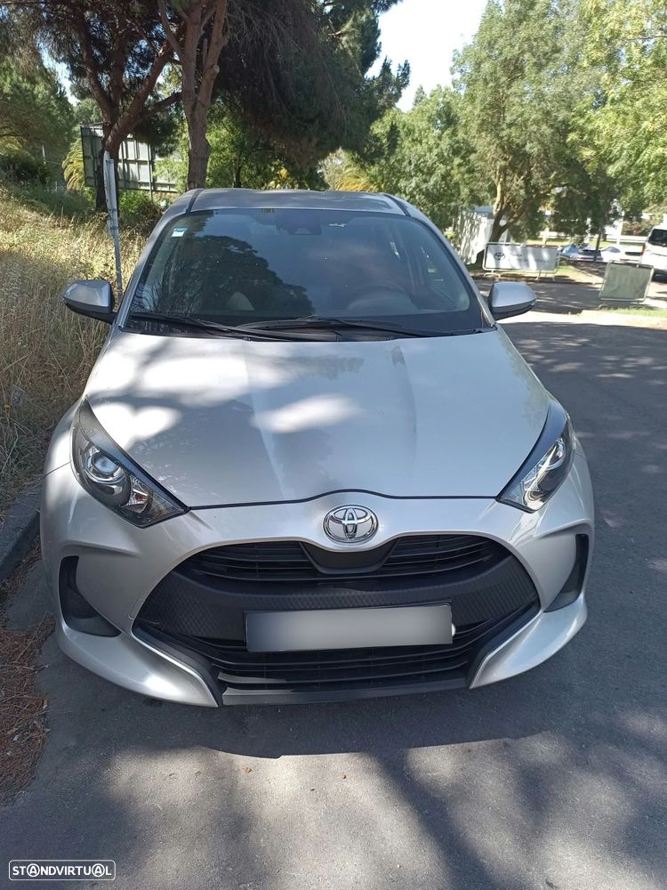 Toyota Yaris - 1