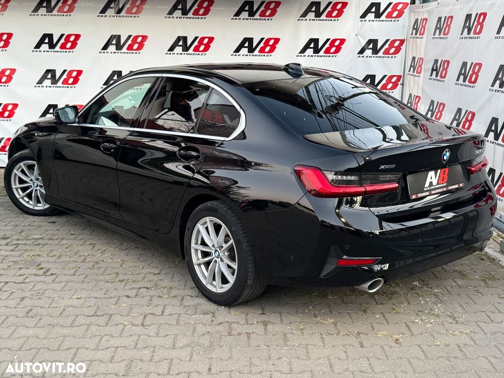 BMW Seria 3 320d xDrive Aut. Luxury Line - 3