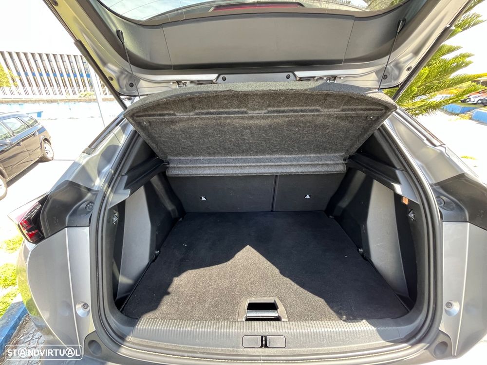 Peugeot 2008 1.5 BlueHDi GT Pack EAT8 - 23