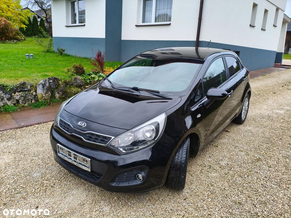 Kia Rio - 2