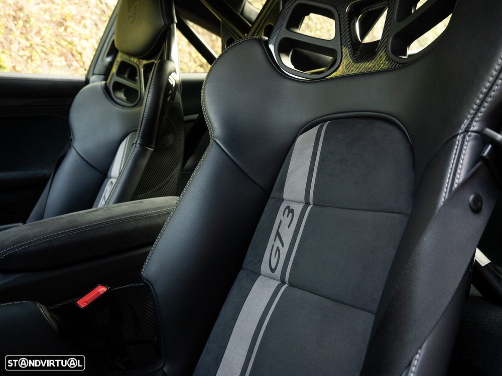 Porsche 911 (991) GT3 PDK - 27
