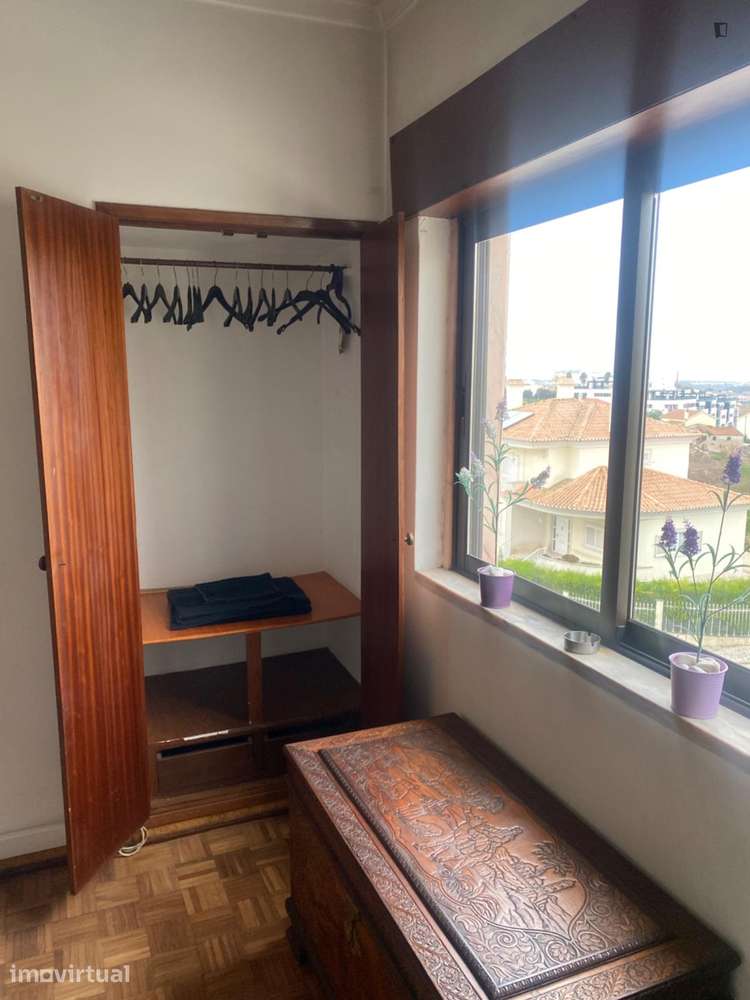 Quarto - localizado em Lisbon - Grande imagem: 2/7