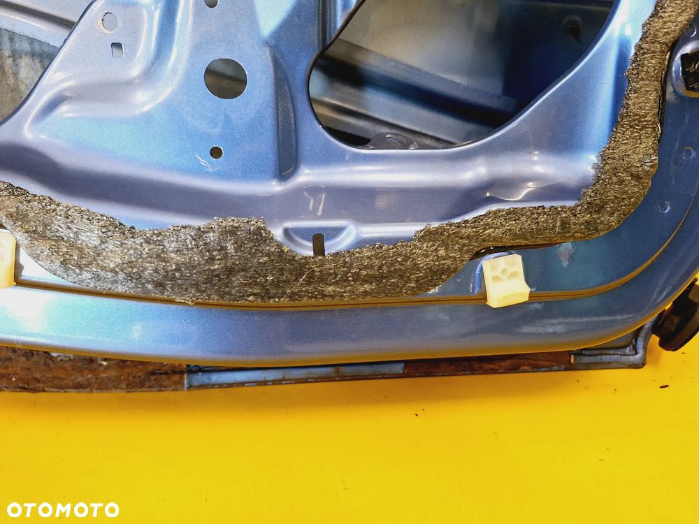 DRZWI LEWY TYŁ LEWE TYLNE FORD FOCUS MK1 HB LAK: G8 NR1762 - 12