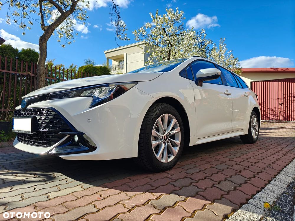 Toyota Corolla 1.8 Hybrid Comfort - 1