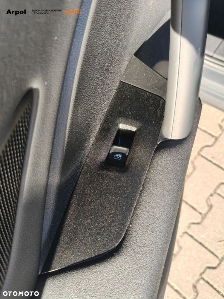 Volkswagen Tiguan - 23