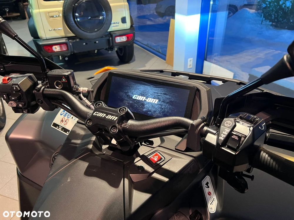 Can-Am Outlander Max - 6