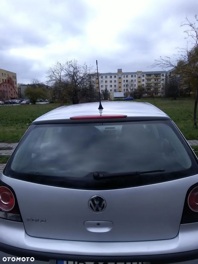 Volkswagen Polo 1.2 Trendline - 2