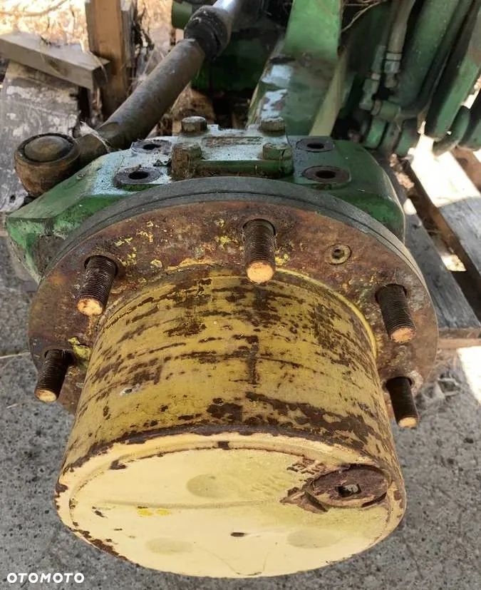 ZWOLNICA PRZEDNIA ZF APL-2035/120 JOHN DEERE 6410 PIASTA ZWROTNICA PÓŁOŚ - 1