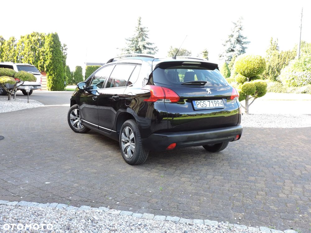 Peugeot 2008 1.2 Pure Tech Active S&S - 7