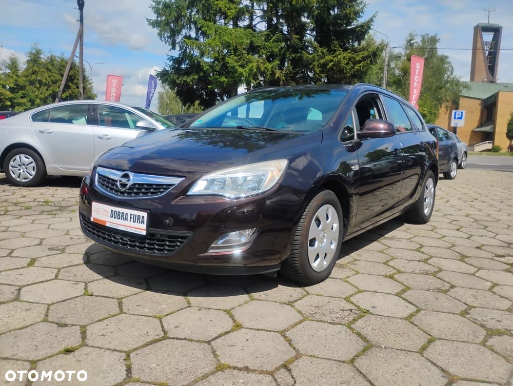 Opel Astra 1.4 Turbo 150 Jahre - 2