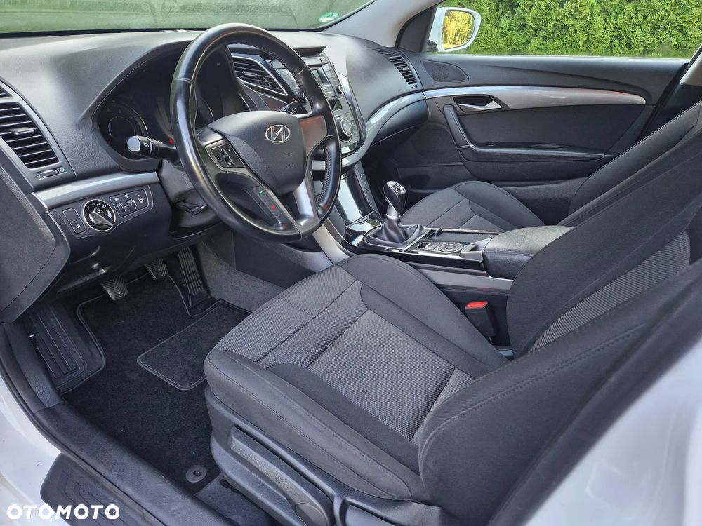 Hyundai i40 - 20