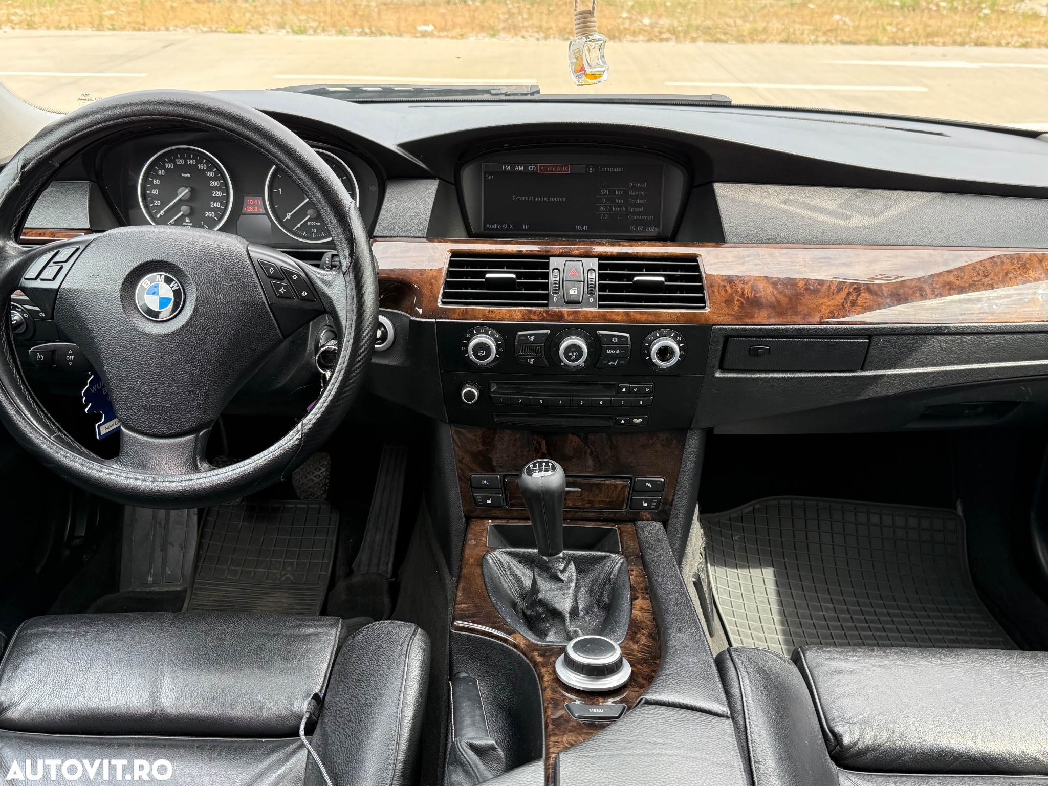BMW Seria 5 525xd Touring - 7