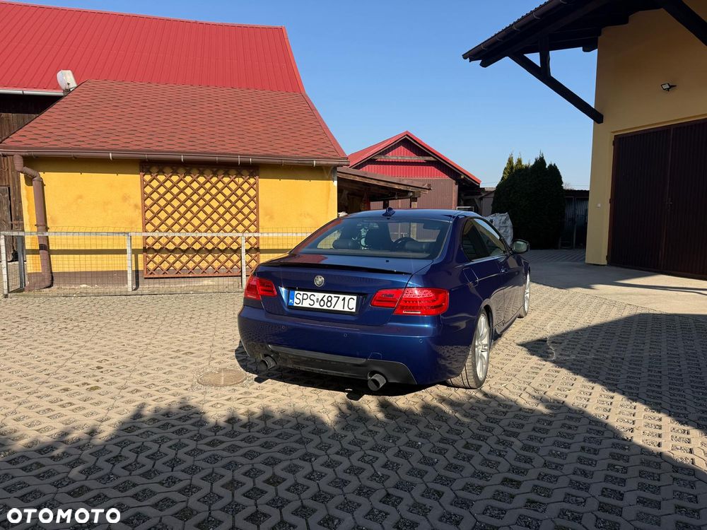 BMW Seria 3 335i xDrive M Sport Edition - 4