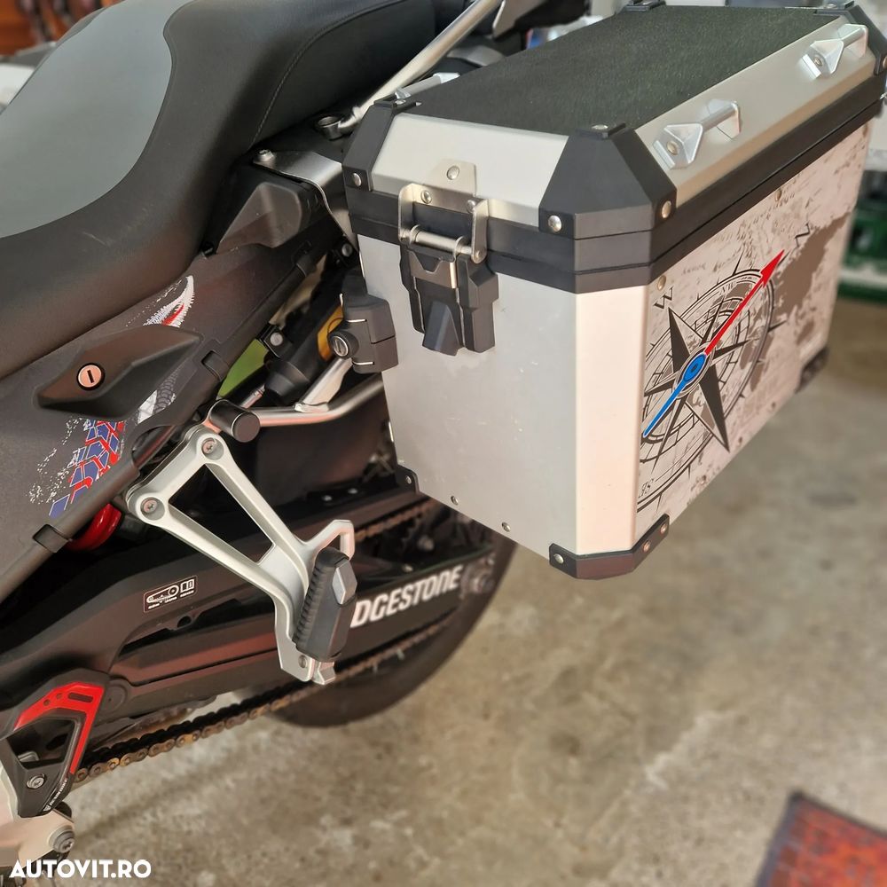BMW F 900 GS Adventure - 9