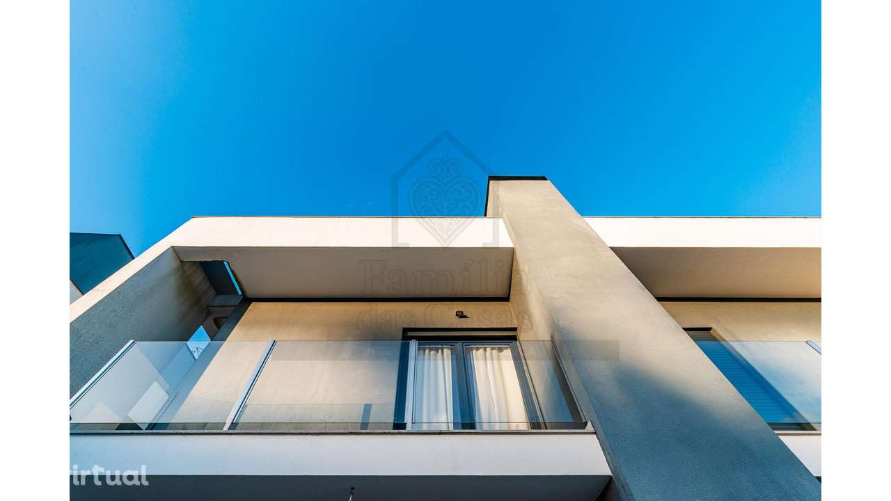 Moradia como nova em Fernao Ferro - Grande imagem: 2/47