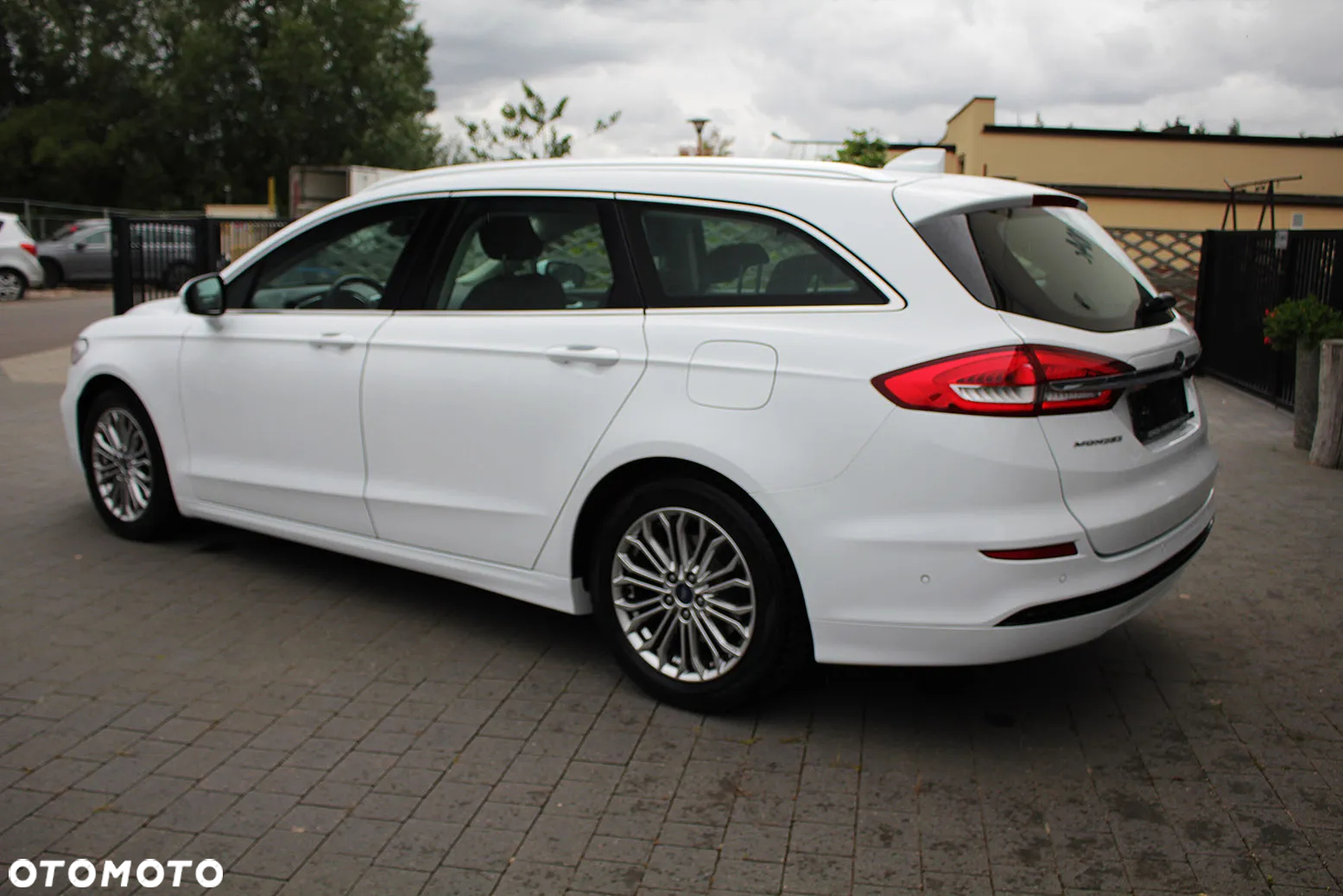 Ford Mondeo 2.0 EcoBlue Titanium - 7