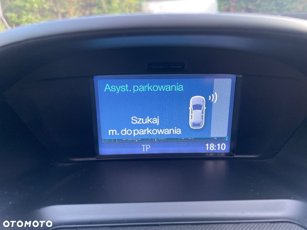 Ford Kuga - 18
