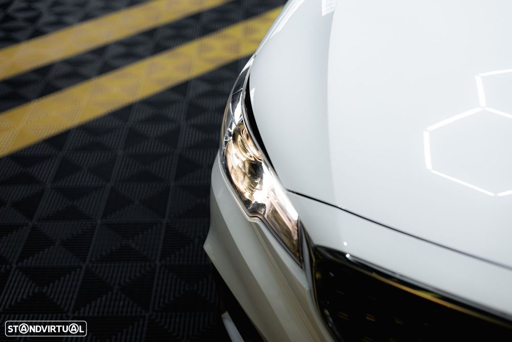 MG ZS EV 44.5 kWh Luxury - 17