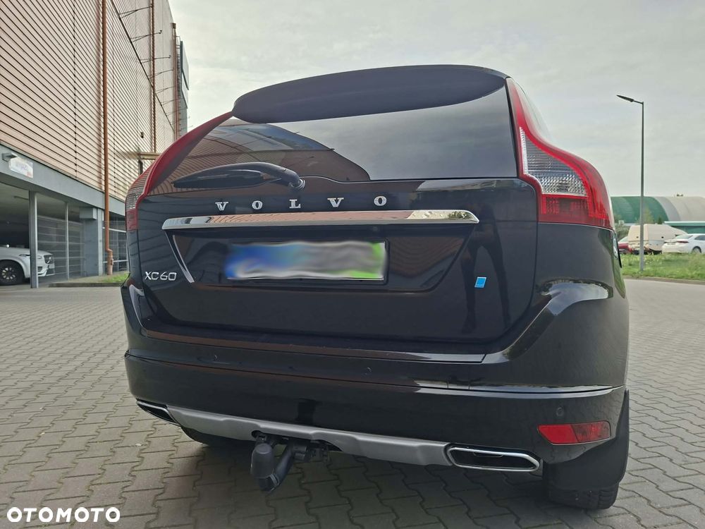 Volvo XC 60 D4 Geartronic Summum - 24