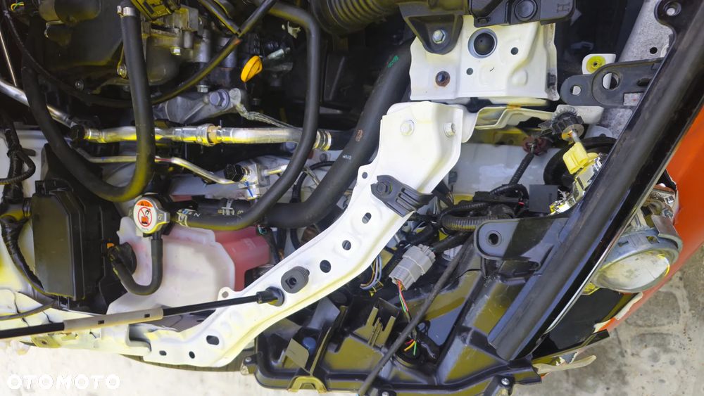 Toyota Corolla 1.8 Hybrid Comfort - 13
