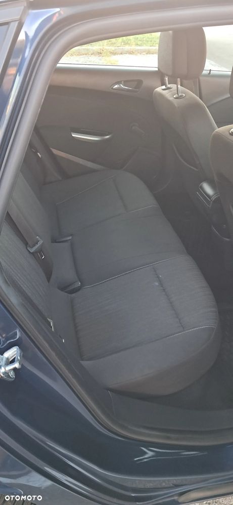 Opel Astra 1.7 CDTI ecoFLEX - 29