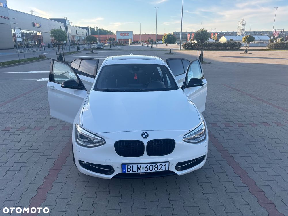 BMW Seria 1 118d Sport Line - 12