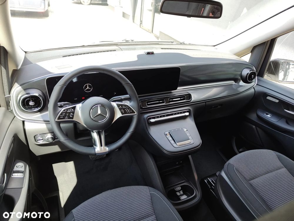 Mercedes-Benz Klasa V 220 d 9G-Tronic - 29