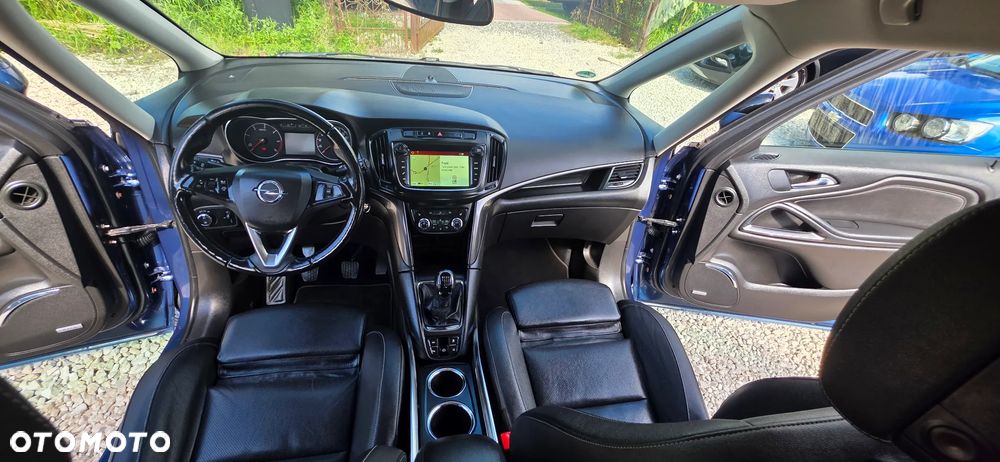 Opel Zafira 2.0 D (CDTI ecoFLEX) Start/Stop Business Innovation - 13