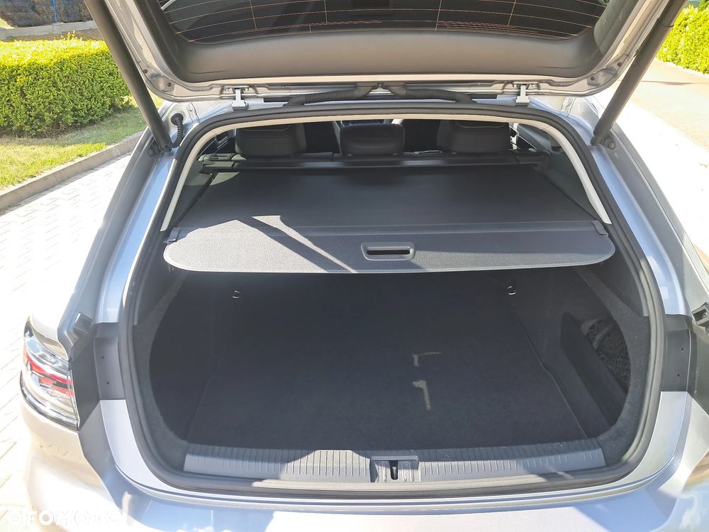 Volkswagen Arteon Shooting Brake 2.0 TDI SCR DSG Elegance - 37
