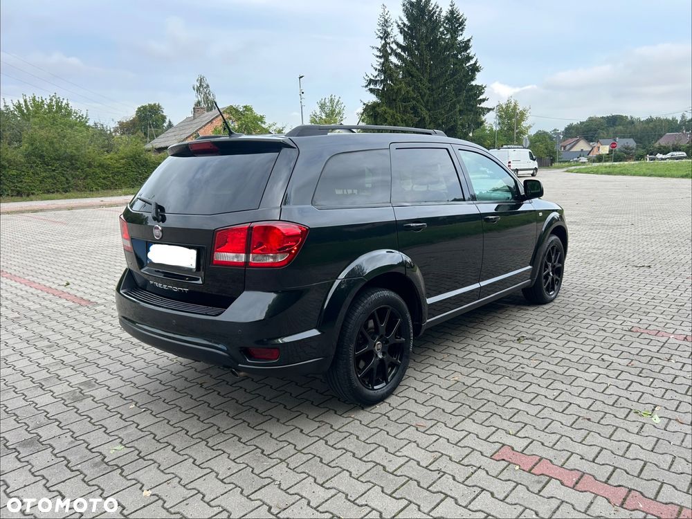 Fiat Freemont 2.0 Multijet Black Code AWD - 19
