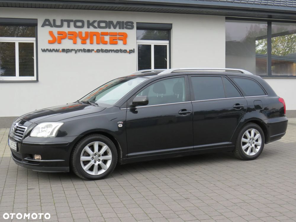Toyota Avensis 2.0 D-4D Combi - 1
