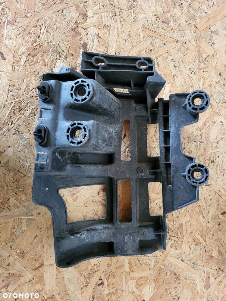 Ślizg zderzaka prawy tył Peugeot 5008 - 3