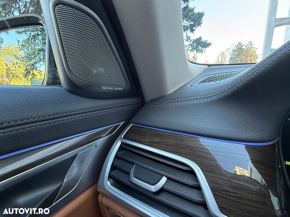 BMW Seria 7 740i Aut. - 17