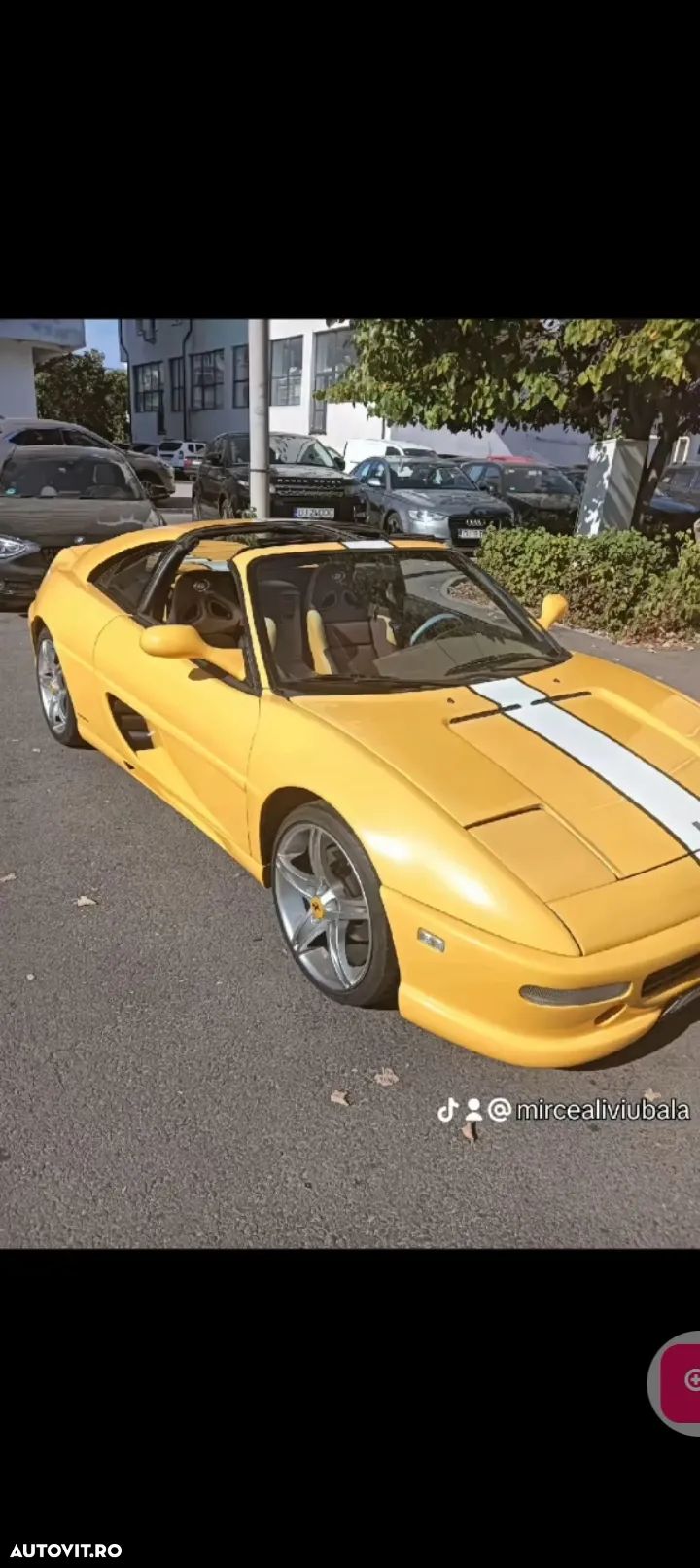 Ferrari F355 - 1