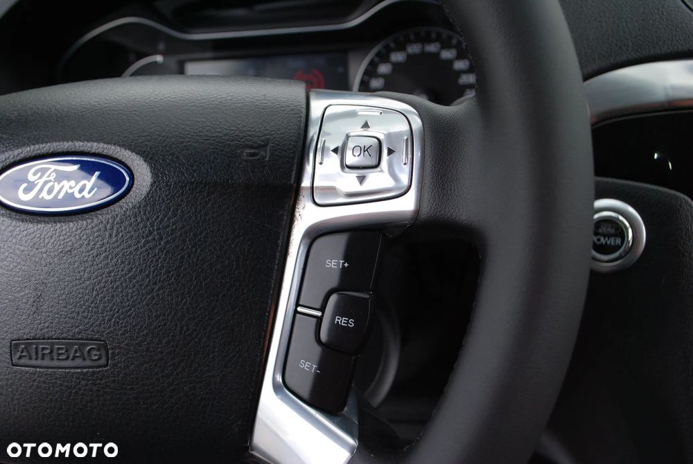 Ford S-Max 2.0 TDCi DPF Titanium X - 20