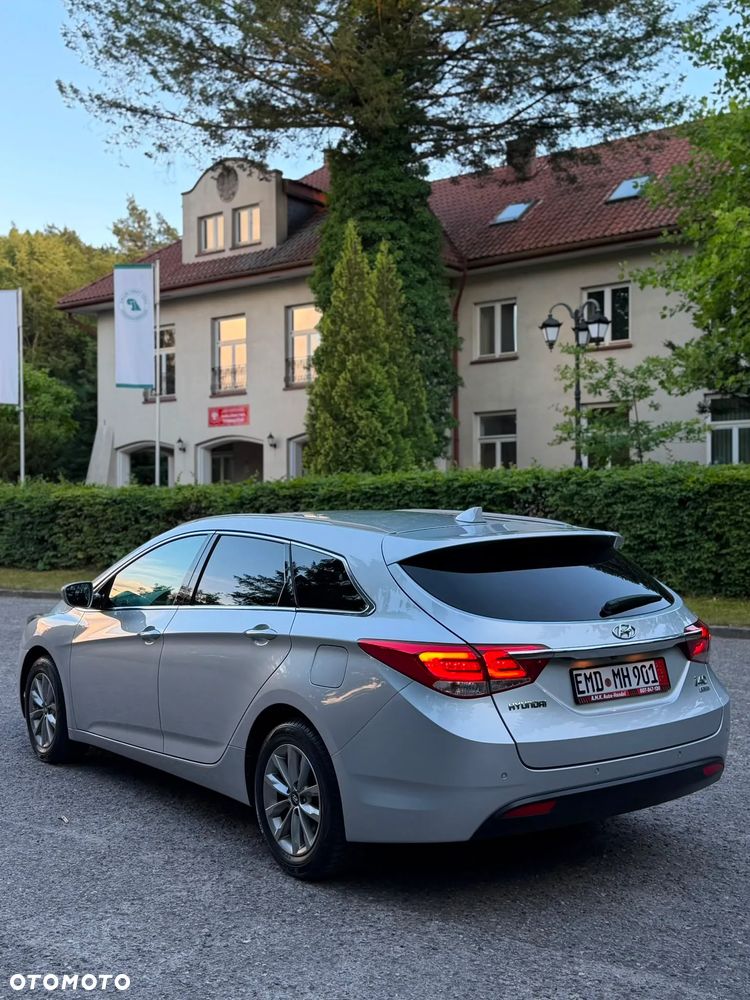 Hyundai i40 Kombi blue 1.7 CRDi Style - 15