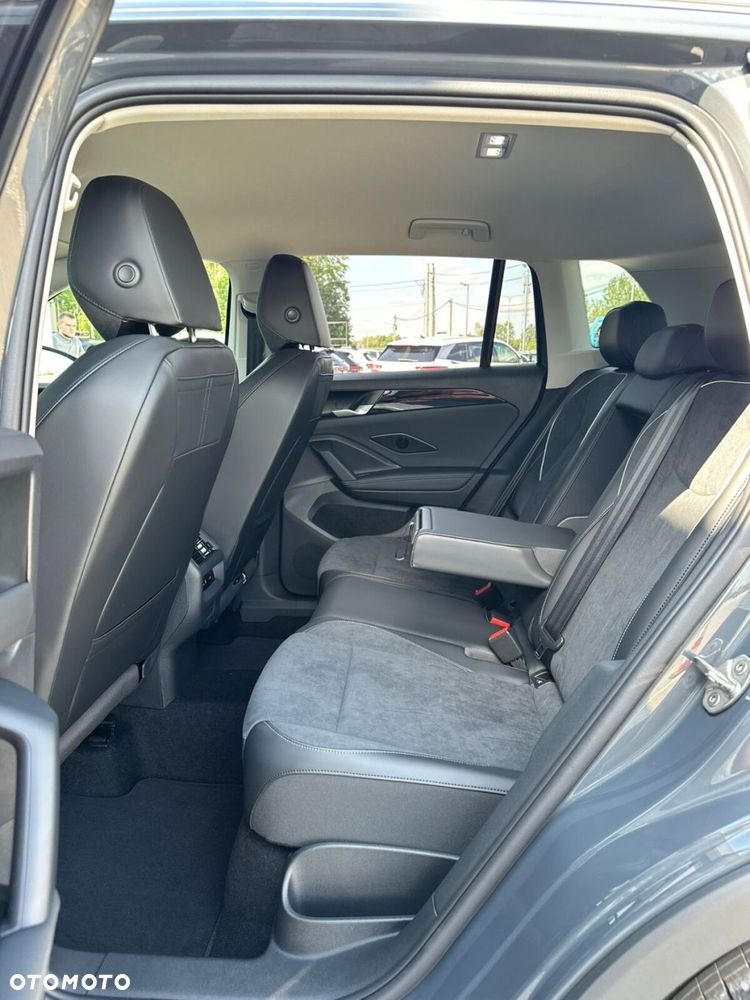 Volkswagen Tiguan 1.5 eTSI Life Plus DSG - 17