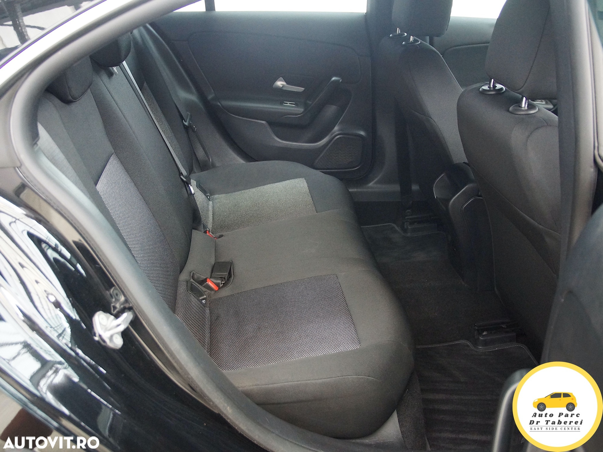 Mercedes-Benz CLA 200 d Coupe Aut. - 29