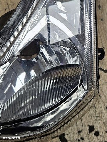 Reflektor lampa Peugeot Kisbee Streetzone - 12