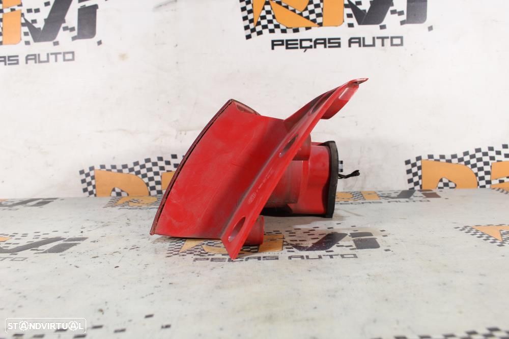 Farolim Esquerdo Seat Leon (1P1)  Farolim Esquerdo Do Chassi Seat Leon - 4